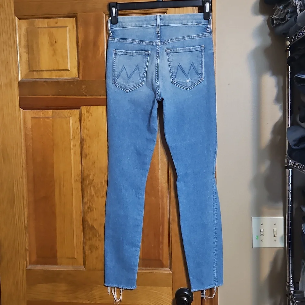 Mother High-Waisted Looker Ankle Fray Skinny Distessed Jeans